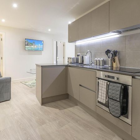 Ferienwohnung Linacre 11 - Modern 2 Bed Behind The Cathedral With Free Parking And Fast Wifi Exeter Exterior foto