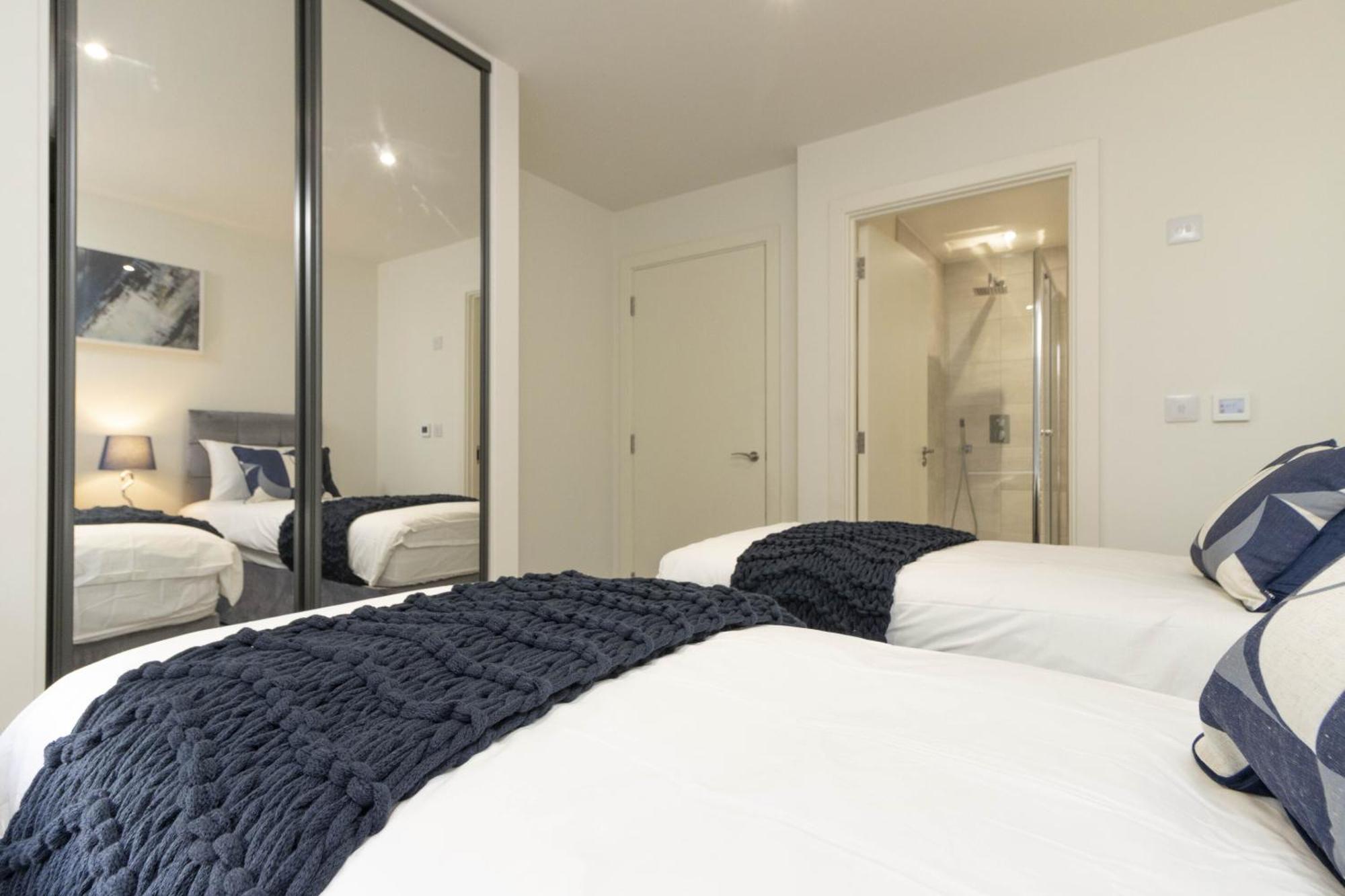 Ferienwohnung Linacre 11 - Modern 2 Bed Behind The Cathedral With Free Parking And Fast Wifi Exeter Exterior foto