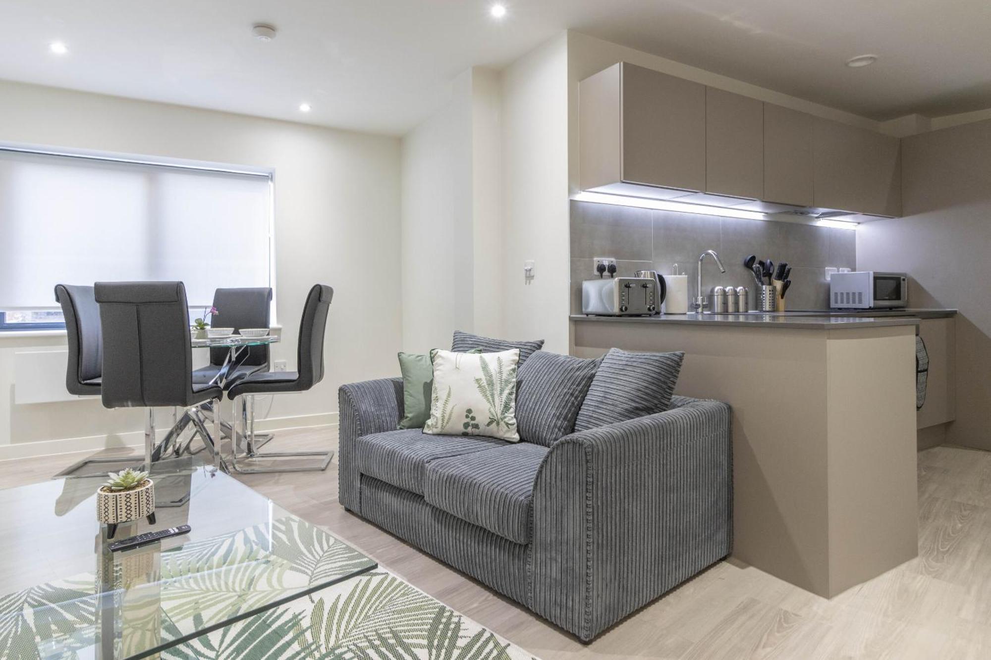 Ferienwohnung Linacre 11 - Modern 2 Bed Behind The Cathedral With Free Parking And Fast Wifi Exeter Exterior foto
